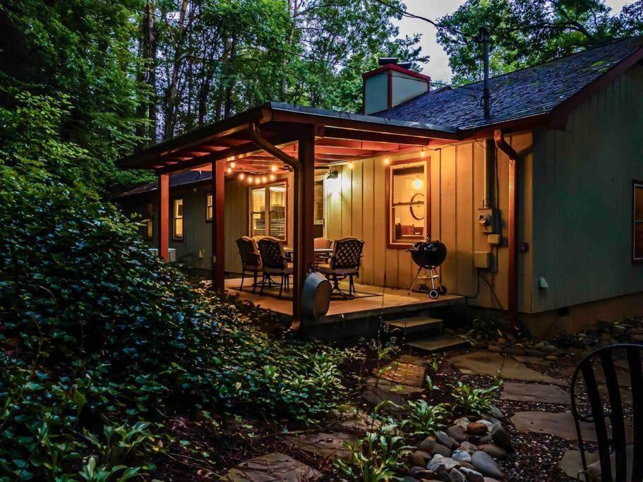 Beautiful Chalet With Fireplace And Large Game Room แกตลิงเบิร์ก ภายนอก รูปภาพ